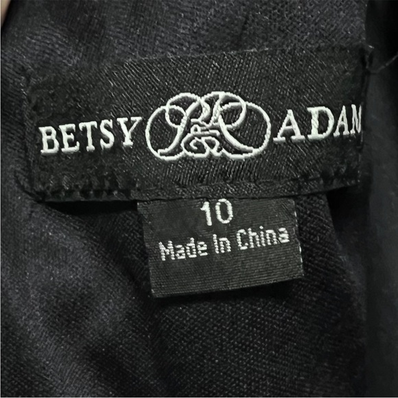 🌻NEW w/tag Betsy & Adam Embroidered Chiffon Halter A-Line Long Gown 10 - Picture 11 of 13